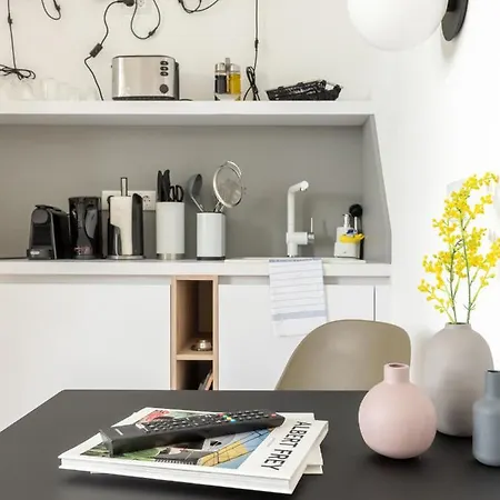 Limehome Sudwall
