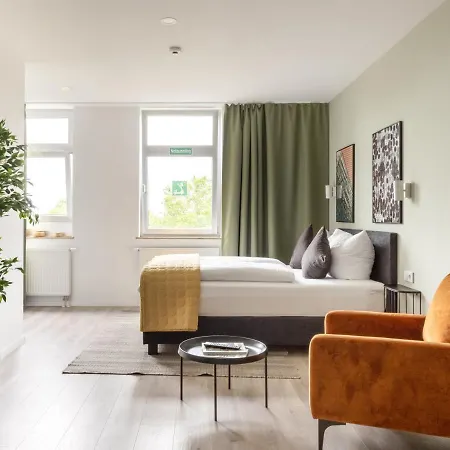 Limehome Sudwall