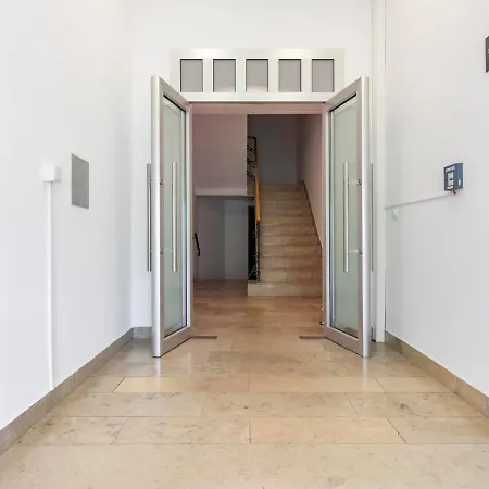 Aparthotel Limehome Sudwall